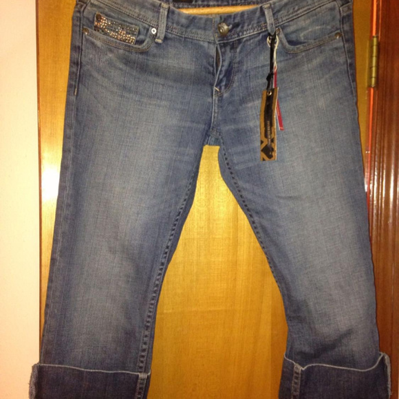 Express Denim - Express Capri jeans bling NWT $69.99 size 8 Zelda